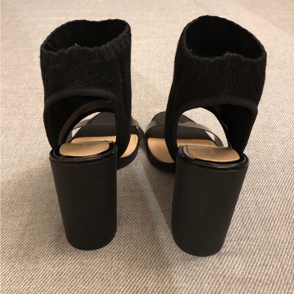 Zara Woman Open Toe Block Heels, Size Euro 37 (US 6.5) - Picture 4 of 10